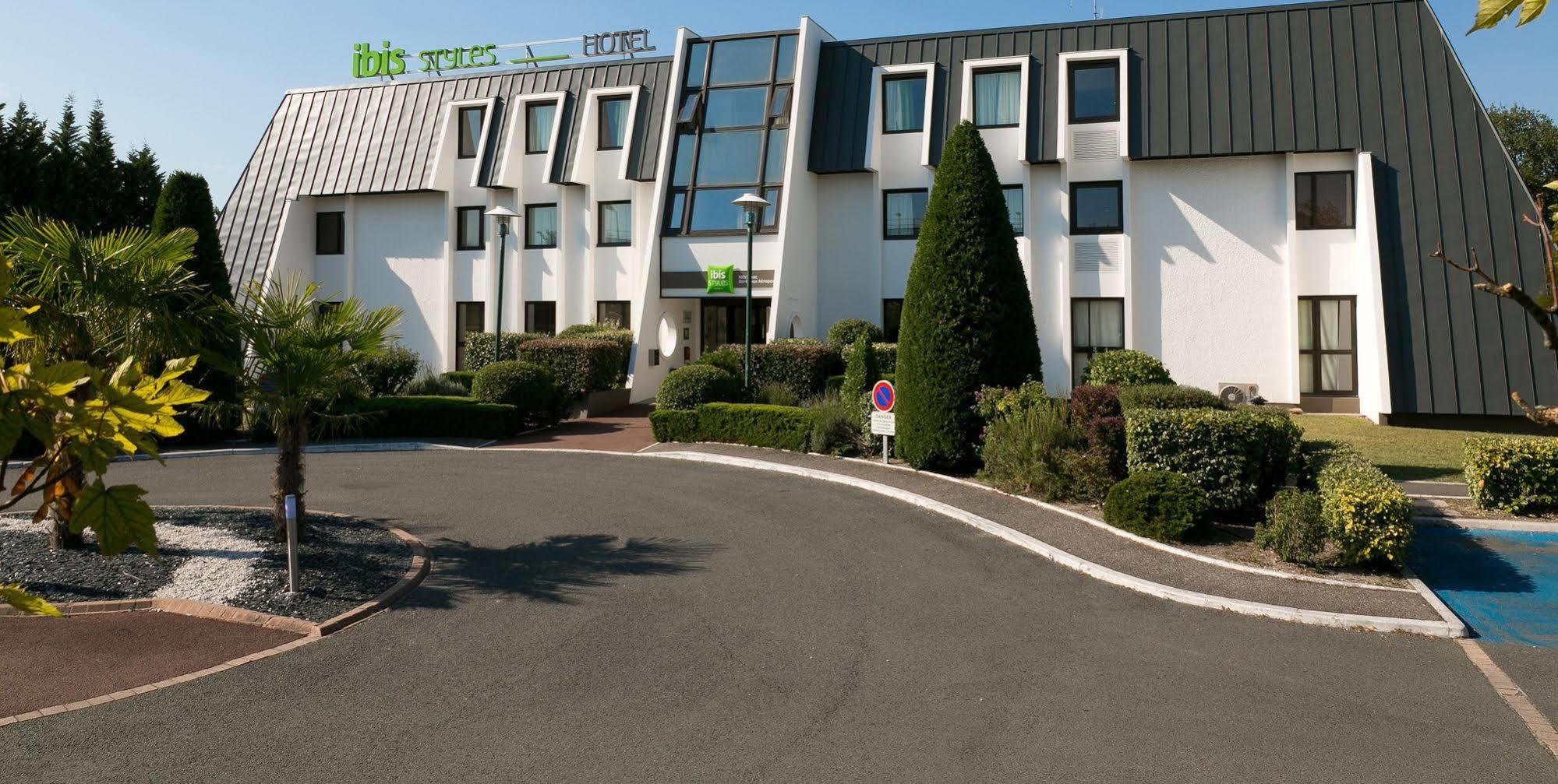 Ibis Styles Bordeaux Aeroport Hotel Mérignac Exterior foto